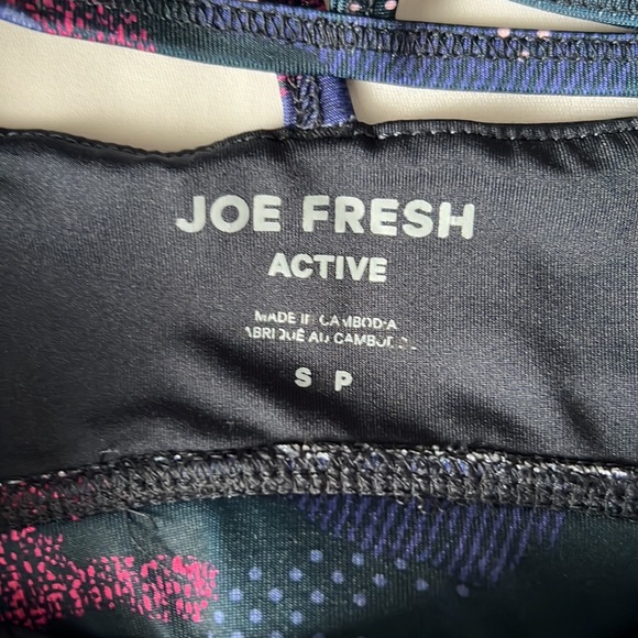 Joe Fresh Workout Set - Picture 3 of 6